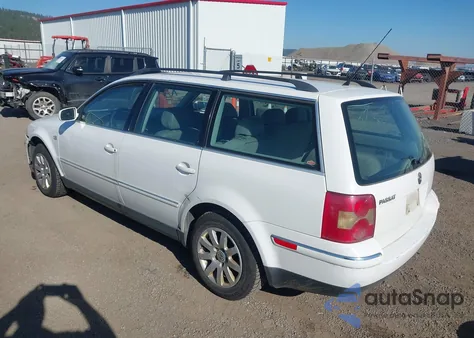 2002 Volkswagen Passat Gls из США, поврежденный, VIN WVWVD63B92E192082